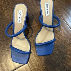 👡💙 Steve Madden Lilah Blue Vegan Leather Block-Heel Sandals – Size 8.5 ✨
